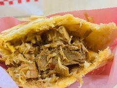 经典腊汁肉夹馍-西少爷(望京SOHO店)