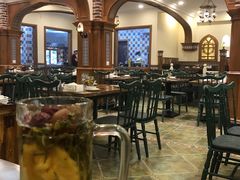 大堂-清真·玛丽亚新疆菜主题餐厅(浙江中路店)