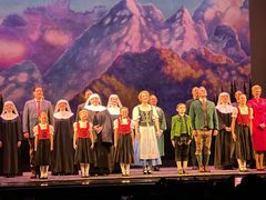 -交通银行前滩31演艺中心