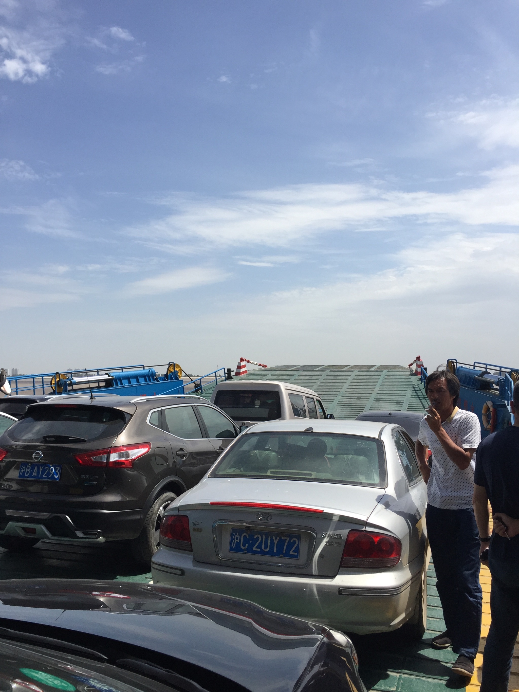 崇海汽渡临永渡口
