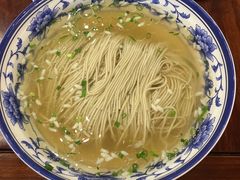 白汤底-同得兴面馆.苏式面.三虾面(园区店)