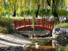 -玲珑塔公园