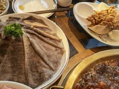 -小天鹅火锅·一线江景洪鼎旗舰店(洪崖洞店)
