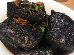 -楚山晓·湖北菜(武汉光谷K11店)