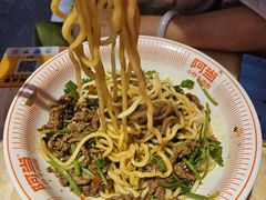 -阿当·小炒牛肉面(人广店)
