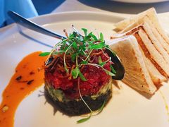 牛肉塔塔配牛油果黑橄榄酱-Solo(衡山路店)