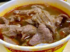 生烫鲜牛肉粉-江三王记牛杂馆(总店)