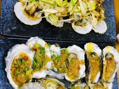 -老东镇啤酒屋海鲜加工·蒸汽海鲜·海鲜烧烤(台东店)