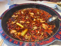 -何师傅美蛙鱼头(汉街店)