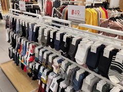 -hotwind热风(中贸广场店)