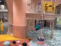 -奈尔宝·儿童乐园·亲子餐厅(鄞州万达店)