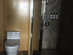 -广州白云机场雅高铂尔曼大酒店