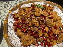 -巴特餐饮6加1音乐餐吧·新疆菜