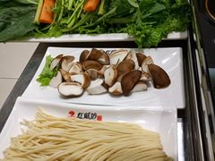 -红菇坊鲜汤火锅(北站店)