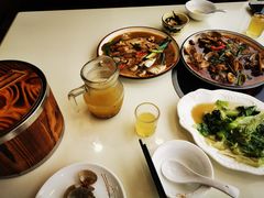 -鑫悦楼煎蟹·16年海鲜大排档