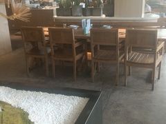 -蜜桃餐厅·伴山(湖滨商业街店)