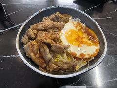 烧肥牛饭-HONGA HONGA雄家(曹路店)