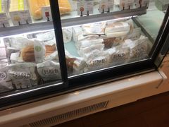 面包甜点陈列柜-花园饼屋·吐司蛋糕面包(星海店)