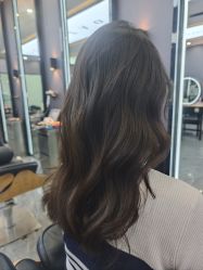 -藤野造型烫染·漂发