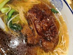 -禧凰·老上海白斩鸡辣肉面店