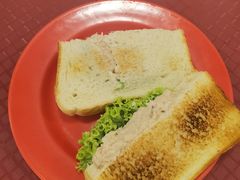 金枪鱼吐司-亚坤(新达城广场B1店)