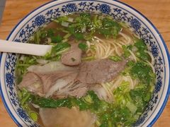 -嘻小北·兰州清汤牛肉面(太平洋森活天地店)