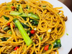 -堂瓦里·33年传统赣菜(第一街区店)