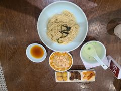 -裕兴记•蟹黄面馆(人民广场店)