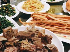 -苏莱特色牛骨滩羊手抓馆(长城东街总店)