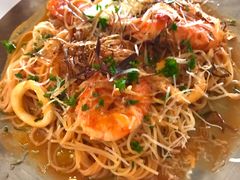 里窝那港口慢熬鲜虾浓汁天使面-The Rug Cafe(王府中环店)