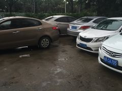 -骑仕租车(三亚凤凰机场店)