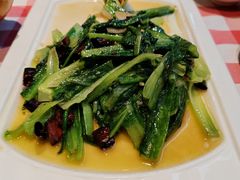炝炒油麦菜-粤香楼(新光里店)