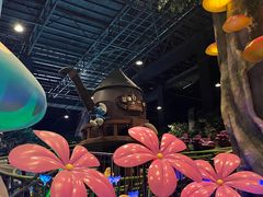 -蓝精灵乐园·世茂精灵之城主题乐园