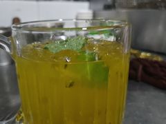 -嫩芽 ·地道重庆菜(十八梯露台夜景店)