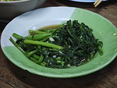 -Kat's Kitchen