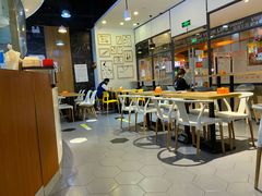 用餐区-李连贵熏肉大饼(金隅嘉品Mall店)