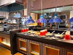 自助取餐区-怡咖啡海鲜自助餐厅(浦东香格里拉店)
