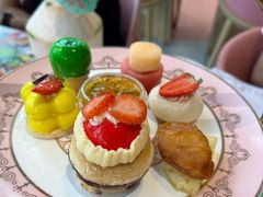 -水桶王国主题餐厅·聚会·生日派对·亲子活动·家庭套餐(亚龙湾希尔顿店)