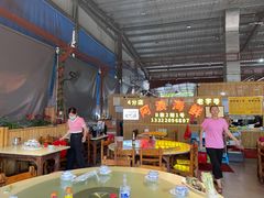 大堂-阿浪海鲜连锁加工店(B栋2排1号火车头店)