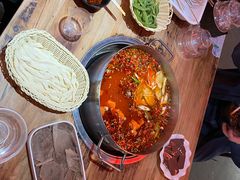 -乐山串串香老火锅(鼓楼店)