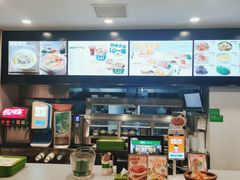 -老乡鸡(滨湖假日店)