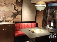 -铭牛烧肉·和牛海鲜自助(高新月牙湖店)