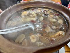-威邵鸡煲(西华路总店)