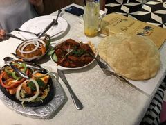 配酱吃的饼-恒河传奇印度餐厅GANGES