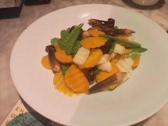 -雀蓝川菜(奥体广场店)