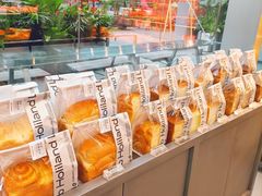 -好利来(上海虹桥新天地Lab主题店)