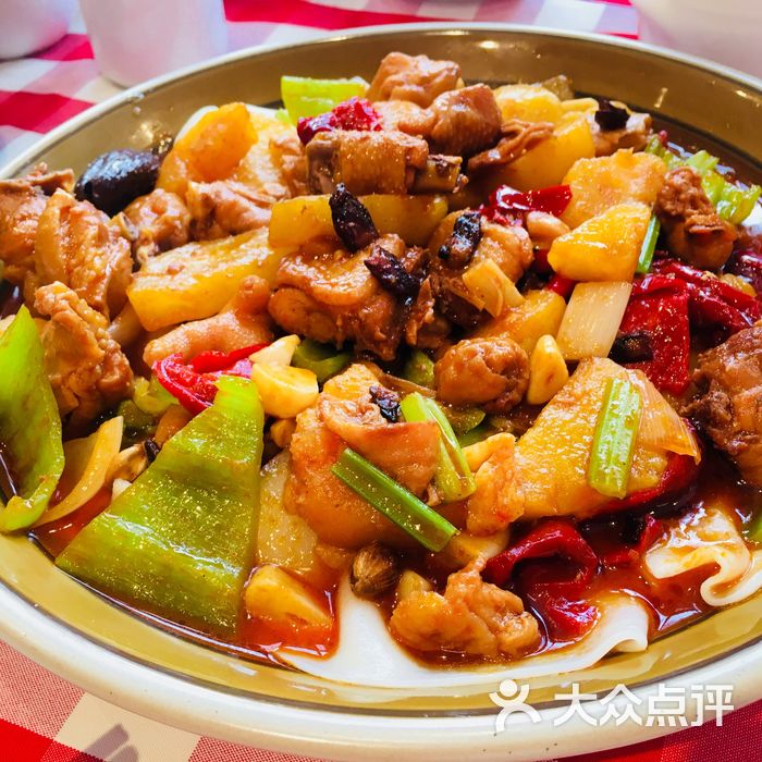 西贝莜面村伊犁拉条子烩大盘鸡图片-北京西北菜-大众点评网