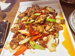 -盾亚新疆餐厅(松江万达广场店)
