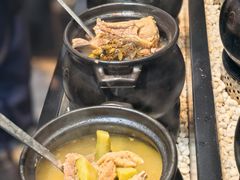 -荣基四海一家·家常菜·海鲜大排档(新安店)