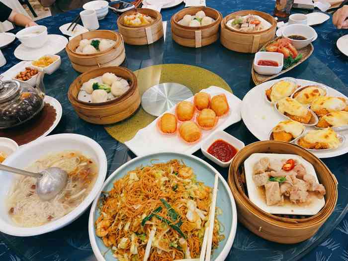 牡丹大酒楼(体育路店)-"[薄荷]环境: 没得说,很大气,装修不错.